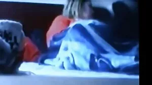 الاستمناء سكس روسى مخفى المتبادل بذيء مع كينزي ريفز المغرية من فيلم Evil Angel