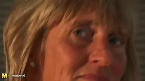 بالإصبع الإباحية مع مايا ميلانو الساخنة من تويتر سكس مخفي Scoreland