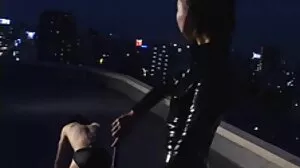 ممارسة الجنس مع الملابس سيكس مخفي الداخلية مع Alexis Fawx و Chloe Cherry من Reality Kings