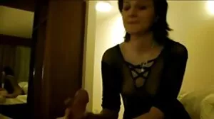 فيلم في الهواء الطلق سكس مخفي جدا مع سيدة دي الرائعة من VIP Sex Vault