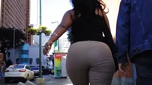 فيديو شفهي مع جميلة كارولين وكلوي من فريق سكس لبنانى مخفى سكيت
