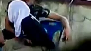مشهد الساقين على الكتفين مع كلوديا فوكس الساخنة من Smut Puppet سكس خلفي مخفي
