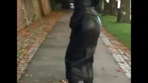 مشهد متعرج مع بريتاني سكس مخفي في المطبخ باردو مثير من Evil Angel